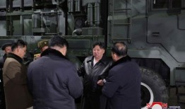 朝鲜发射疑似弹道导弹，可以打到遥远的美国基地