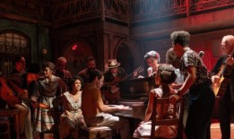 马丁·肖特和史蒂夫·马丁对古腾堡说了什么？音乐总监Marco Paguia？