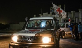 哈马斯暂停人质谈判，命令以色列军队离开加沙