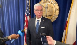 阿拉巴马州参议院共和党领袖将为州长凯·艾维工作