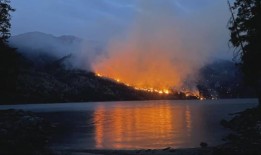 先锋消防部队对斯特希金进行三级疏散