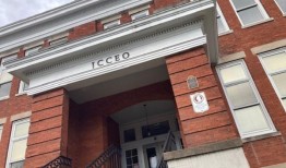 破产两年后，JCCEO申请第七章破产，理由是债务超过80万美元