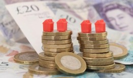 要价创下新纪录，但更多房产降价