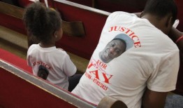 官员们说，与Jawan Dallas之死有关的机动警察不会对社区构成威胁