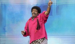 海蒂·克拉姆、阿尔·洛克摘得2023年最佳明星万圣节服装奖