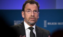 据报道，布朗夫曼正在考虑再次提高出价，派拉蒙的股价随之上涨