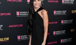 黛米·摩尔为了减肥给自己施加了“很大的压力”