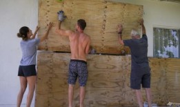 飓风贝丽尔袭击加勒比地区，强度增强至5级