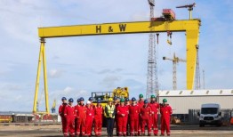 部长表示，哈兰德和沃尔夫的财政支持还没有决定