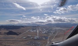 军警向闯入加州海军基地的司机开枪