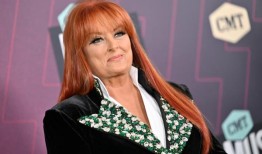 乡村音乐明星的女儿在阿拉巴马州卖淫指控后因三项新罪名被捕