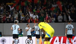 没有c罗的葡萄牙大胜瑞典