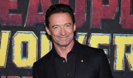 休·杰克曼在新片《死侍》和《金刚狼》中“证实了他的离婚笑话”