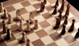 幻影：真正的自动棋盘，与远程朋友在线玩