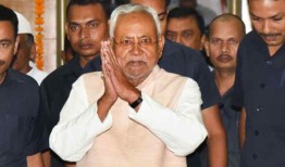 比哈尔邦首席部长尼蒂什·库马尔因对女性的评论向比哈尔邦法院提交了要求审判的请愿书