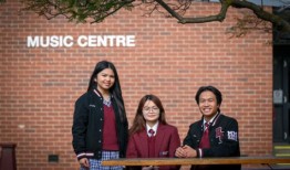 这所学校利用其成绩优异的校友来帮助激励学生——VCE成绩正在飙升