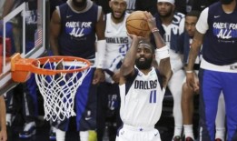 在NBA总决赛中，波士顿面对达拉斯，情节丰富