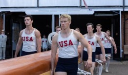 《船上的男孩》(Boys in the Boat)主演卡勒姆·特纳(Callum Turner)是如何应对电影中的奥运挑战的