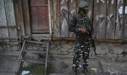 查谟和克什米尔：一名虔诚军地面工作人员在沙克瓦拉被捕，缴获武器和弹药