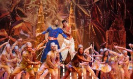 3月20日，迪斯尼的《阿拉丁》在百老汇庆祝十周年