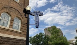 想早点开始品味第四大道爵士音乐节吗？看看这些事件