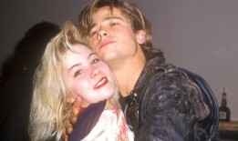 回顾克里斯蒂娜·阿普尔盖特与布拉德·皮特的恋情