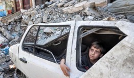 由于以色列对加沙地带南部和中部的侵略，巴勒斯坦人殉难，受伤