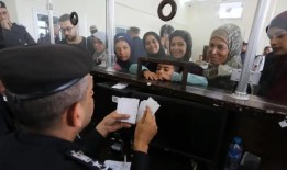 部长们继续推动允许英国人离开饱受战争蹂躏的加沙