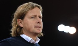 苦苦挣扎的美因茨聘请亨里克森担任新教练