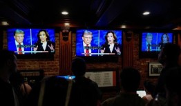 独家报道——哈里斯领先特朗普;路透社／益普索民意调查显示，选民将她视为辩论的赢家