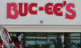 这个小镇很快就会成为拥有自己的bucee 's的最小城市