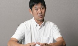 长崎，广岛长大的Hajime Moriyasu通过足球寻求和平