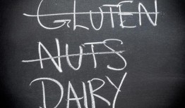 研究表明，母亲的饮食可以保护正在哺乳的新生儿免受食物过敏