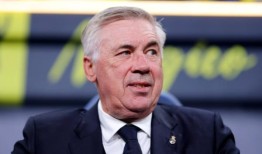 安切洛蒂出人意料地收到了曼联的邀请，他将成为曼联主帅