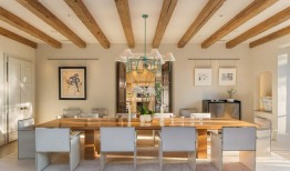 瑞安·西克雷斯特以2200万美元的价格列出了他令人瞠目结舌的纳帕谷庄园