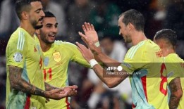 10人西班牙队在欧洲国家联赛中以4比1击败瑞士