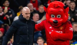 拉特克利夫的到来会让曼联重回正轨，还是会让这场闹剧更加激烈？