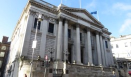 都柏林议员因违反道德准则正在接受调查