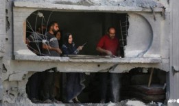 以色列说，在紧张局势加剧之际，以色列批准了进攻黎巴嫩的计划