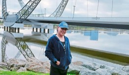 马来西亚人分享徒步探索珀斯的好处