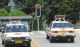 驾考一点通2014：轻松掌握驾驶技巧，成为道路安全达人