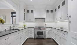 美国前国务卿雷克斯·蒂勒森以650万美元的价格列出了他在华盛顿的联排别墅