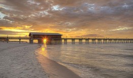 阿拉巴马州最好的小镇是它“最受欢迎的沿海目的地”：当你去的时候该做什么