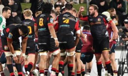 临床酋长结束了昆士兰红人队的超级橄榄球赛季