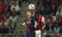 法甲领头羊巴黎圣日耳曼在与兰斯的战平中丢掉了第一分