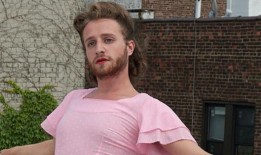 马蒂·马霍斯基赢了2023，写出来!感染艾滋病的剧作家奖