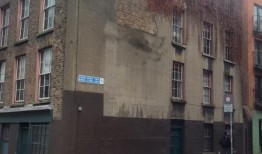 内战时期的炸药在圣殿酒吧历史悠久的房屋地板下被发现