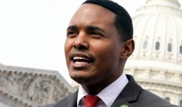 纽约议员指责拜登在边境“玩忽职守”