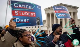 拜登总统寻求新的学生债务减免措施