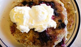 阿拉巴马州最好的早餐：我们把这些东西丢在外面，脸上都是鸡蛋